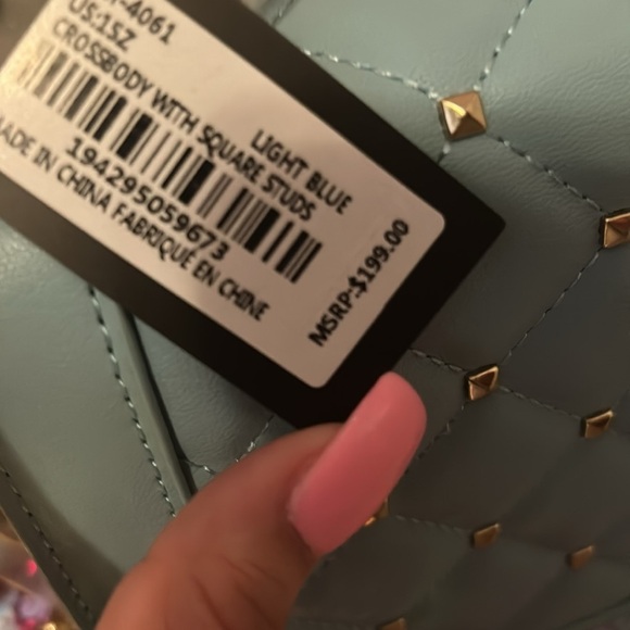 Elegant Sky Blue Quilted Badgley Mischka Handbag - Picture 2 of 7